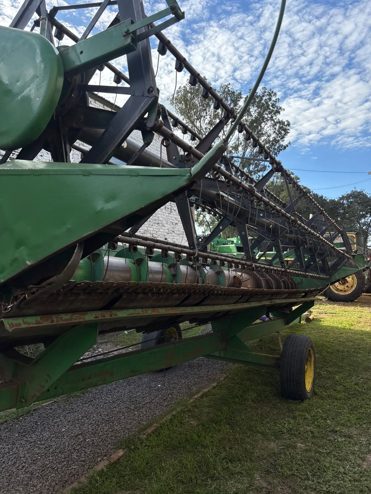 PLATAFORMA JD 323